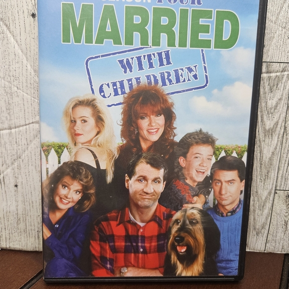 Married With Children Season Four DVD Fourth Season 2-Disc Set - Picture 3 of 5